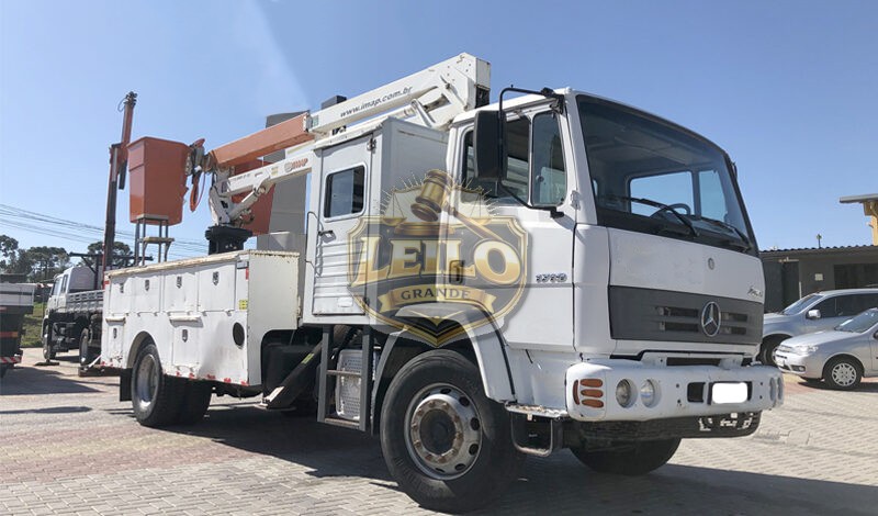 MERCEDES BENZ MB1719 2013 – 4×2 – CABINE AUX. – LINHA VIVA CESTO AÉREO IMAP LI 13.000 D GI – 2014