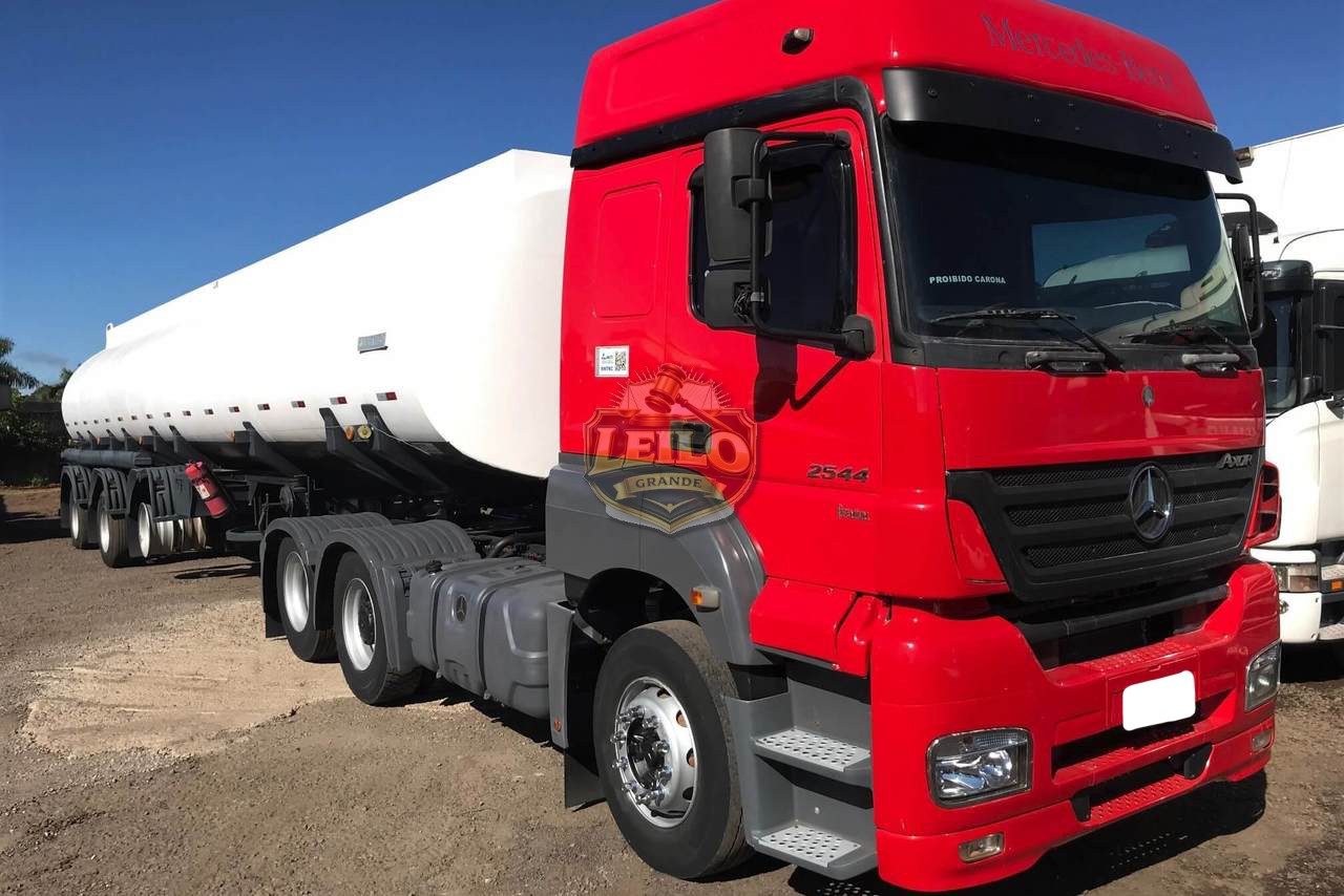MERCEDES BENZ MB2544 2011