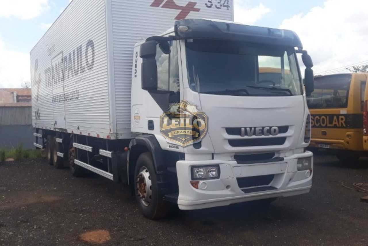 IVECO 240E25 2012