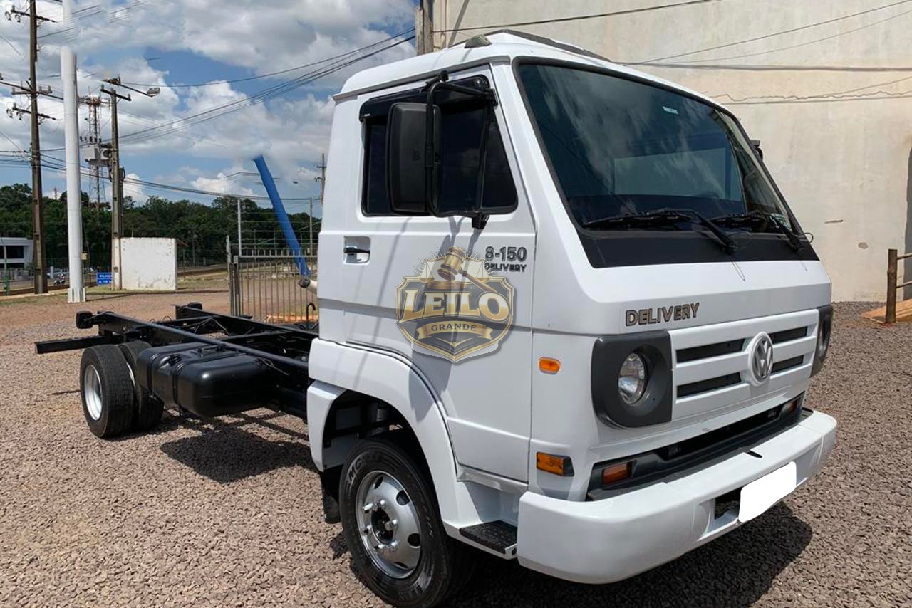 VOLKSWAGEN 8 150 2012