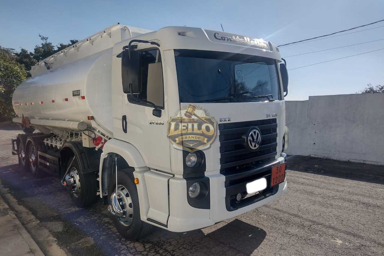 VOLKSWAGEN 24 250 2010 2