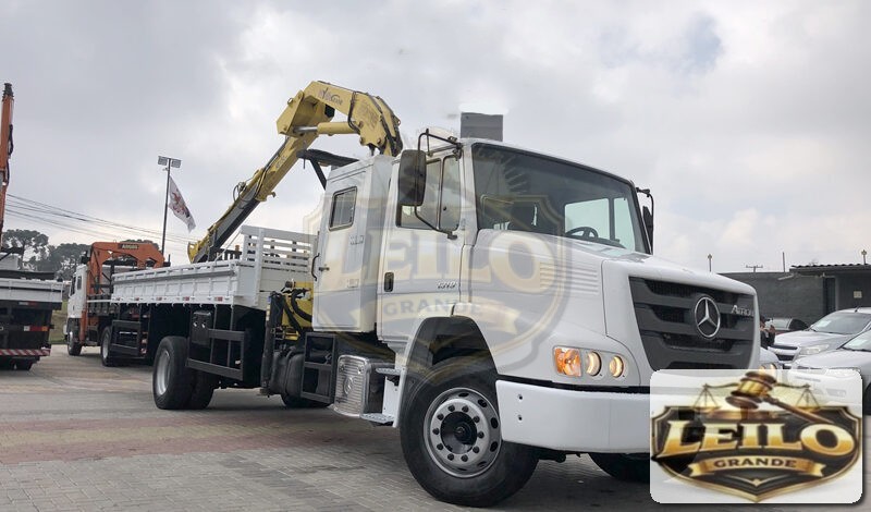 MERCEDES BENZ MB1319 2012 – 4X2 –COM MUNCK HYVA HB 150 E3 3H 1M