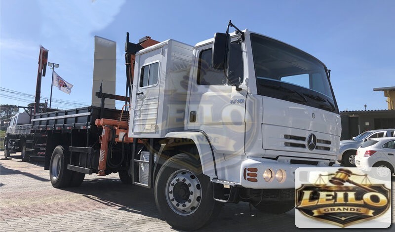 MERCEDES BENZ MB1719 2014 – 4×2 – CABINE SUPLEMENTAR – MUNCK 12.500