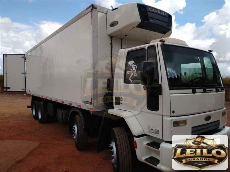 FORD CARGO 2428 2011