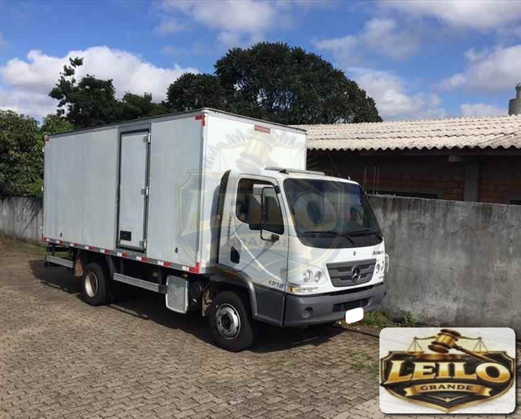 MERCEDES-BENZ MB 1016 2012
