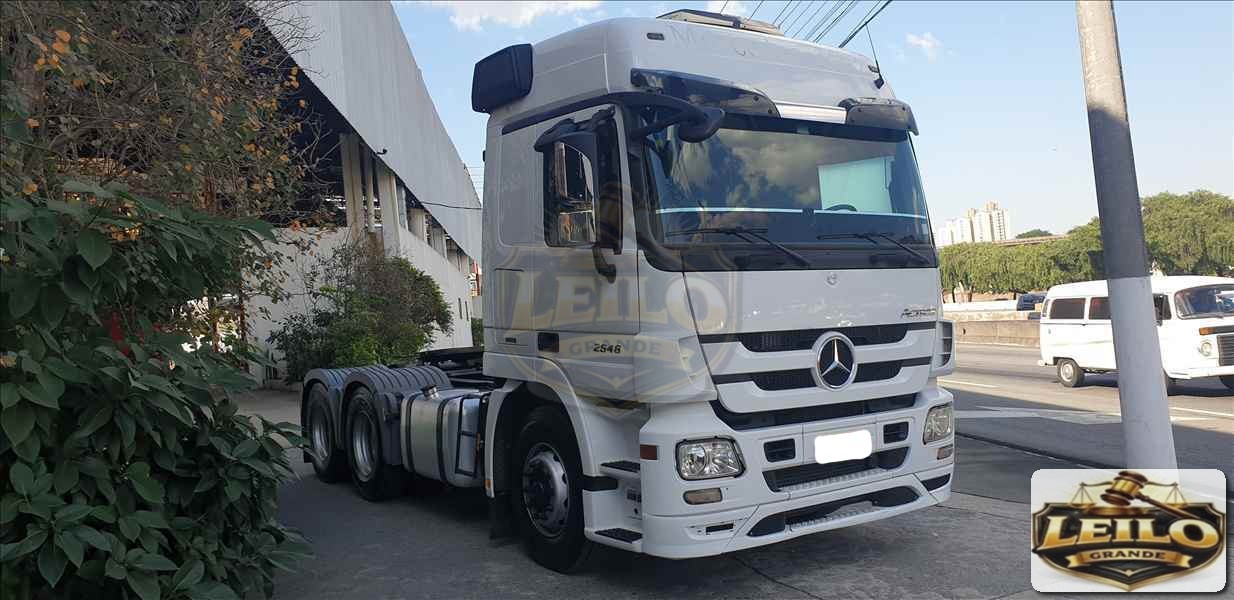 MERCEDES-BENZ MB 2546 2013