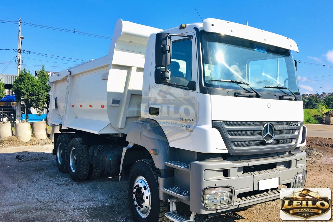 MERCEDES BENZ MB3344 2011