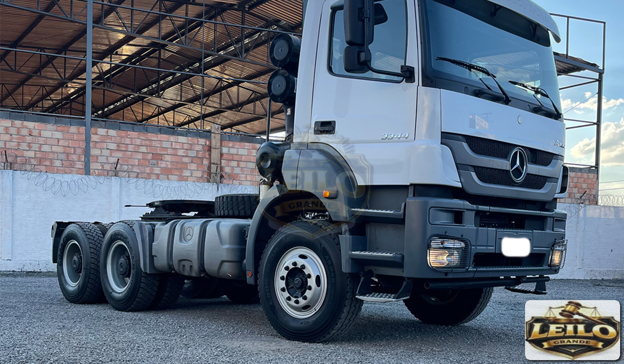 MERCEDES BENZ MB3344 2016