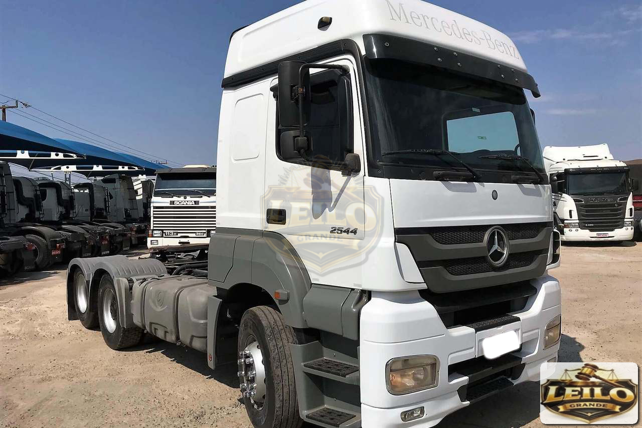 MERCEDES BENZ MB2544 2013