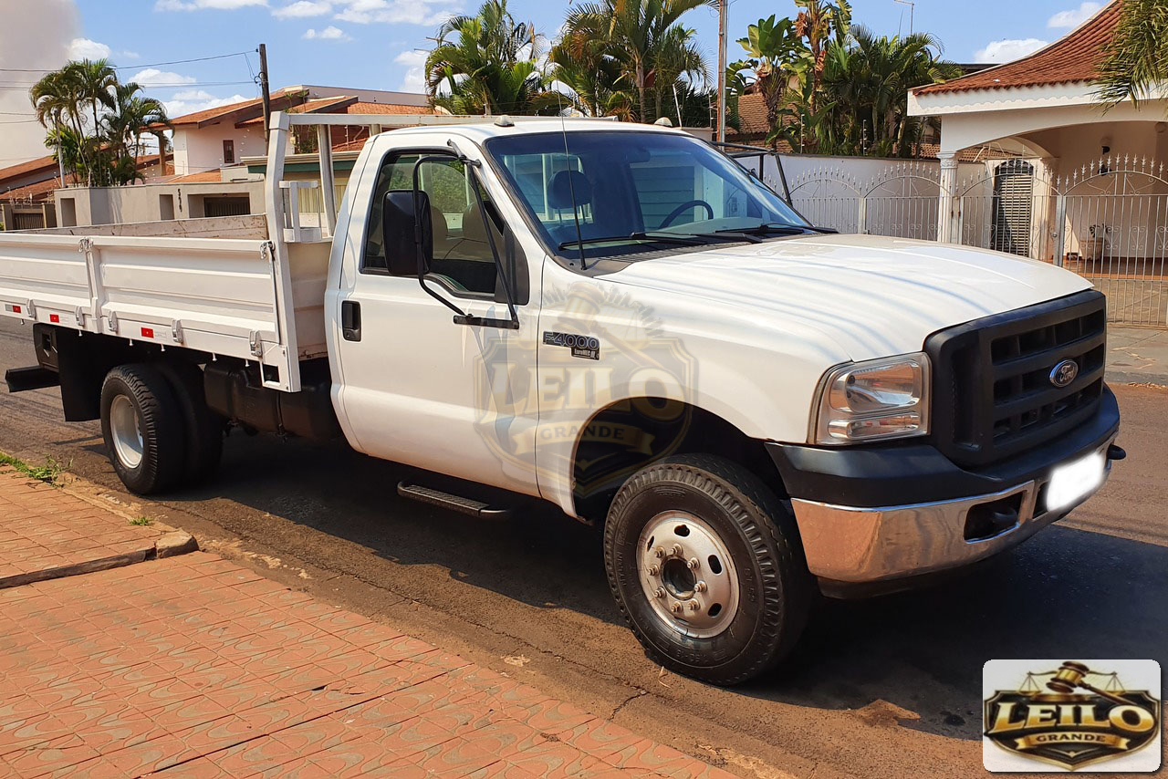 FORD F4000 2009