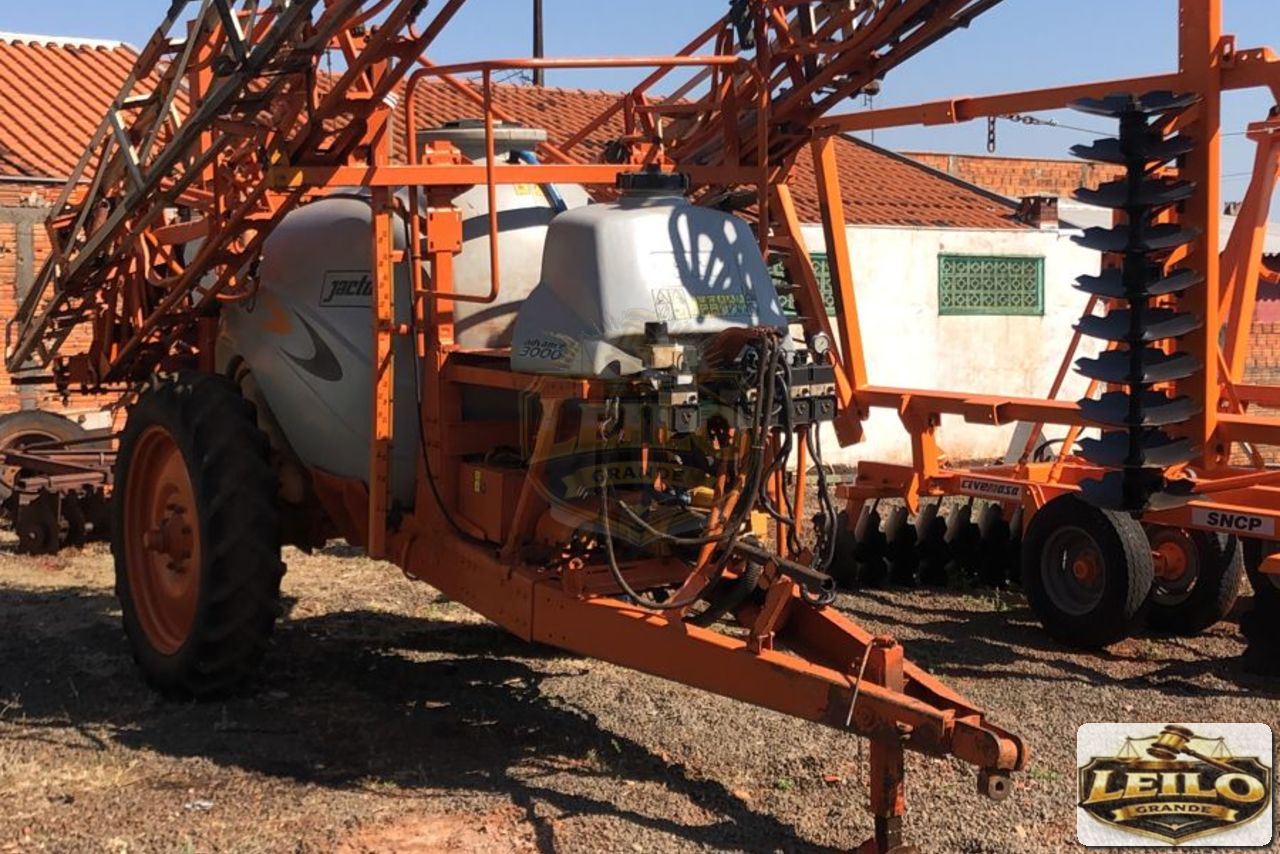 JACTO ADVANCE 3000L AM24 2009