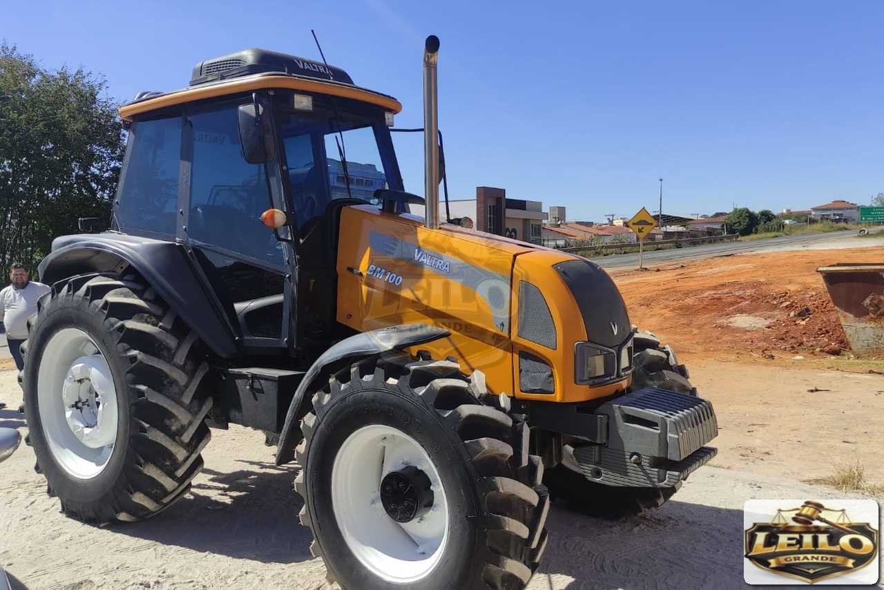 VALTRA BM 100 2011